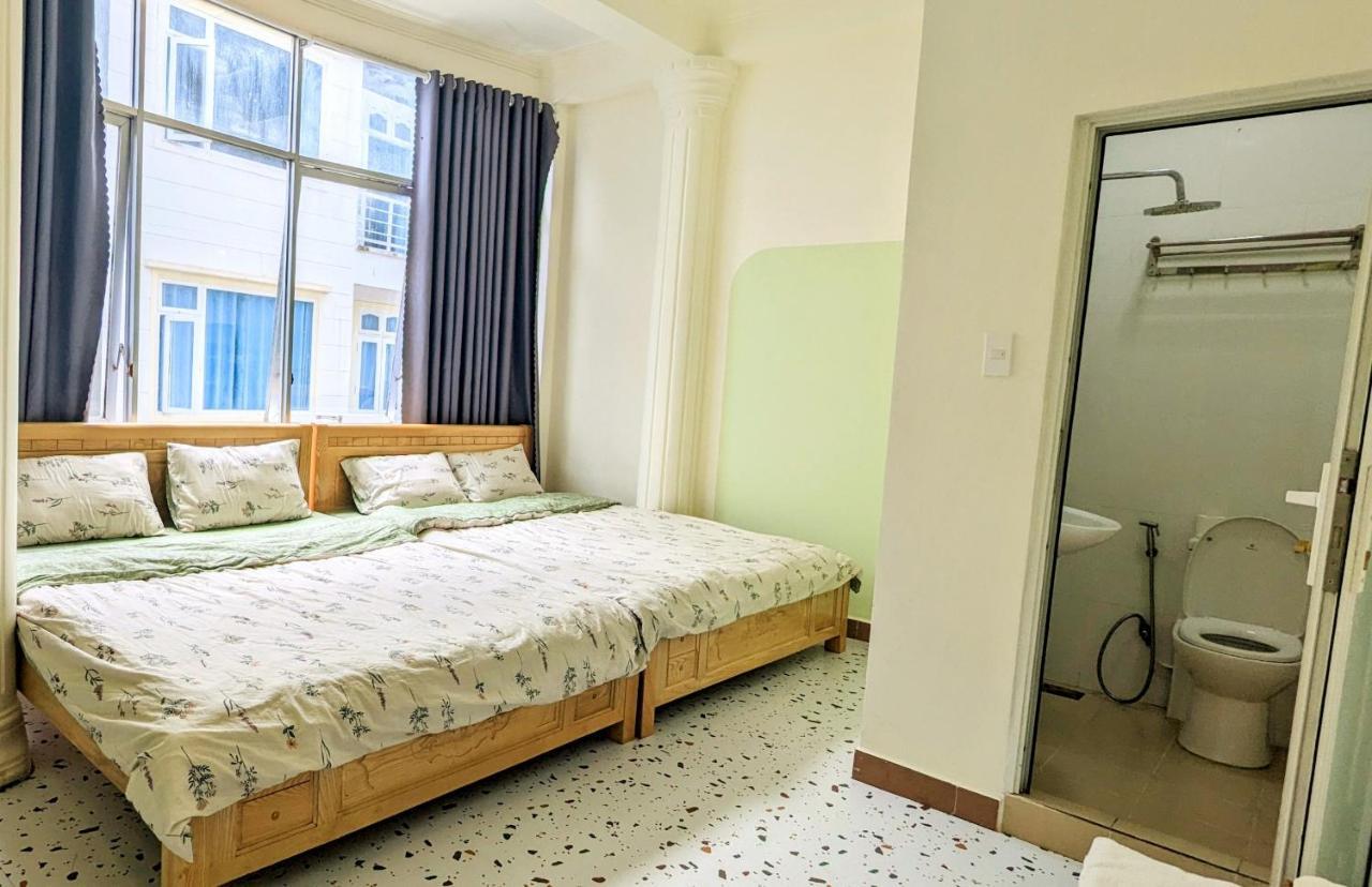 Wasabi House 2 Gan Cho Dem 5P Di Bo Hotel Да Лат Екстериор снимка